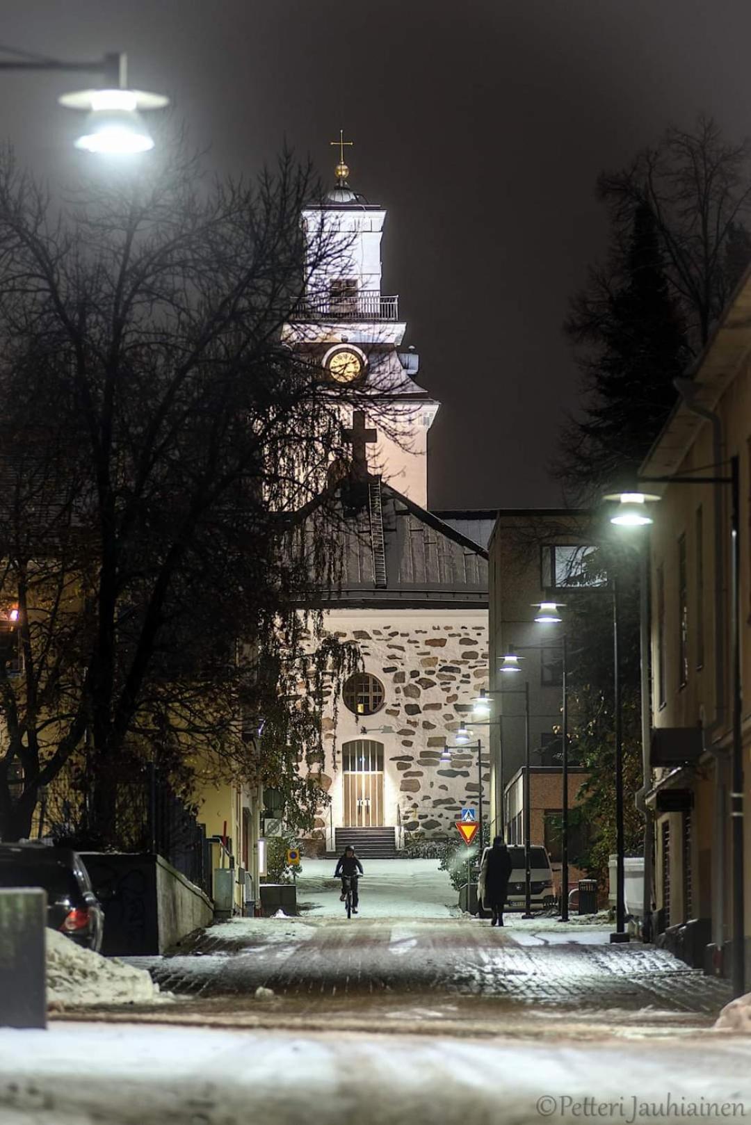 City Apartment Snellmaninkatu 22 B, Ilmainen Kadunvarsipysaekoeinti กัวปิโอ ภายนอก รูปภาพ